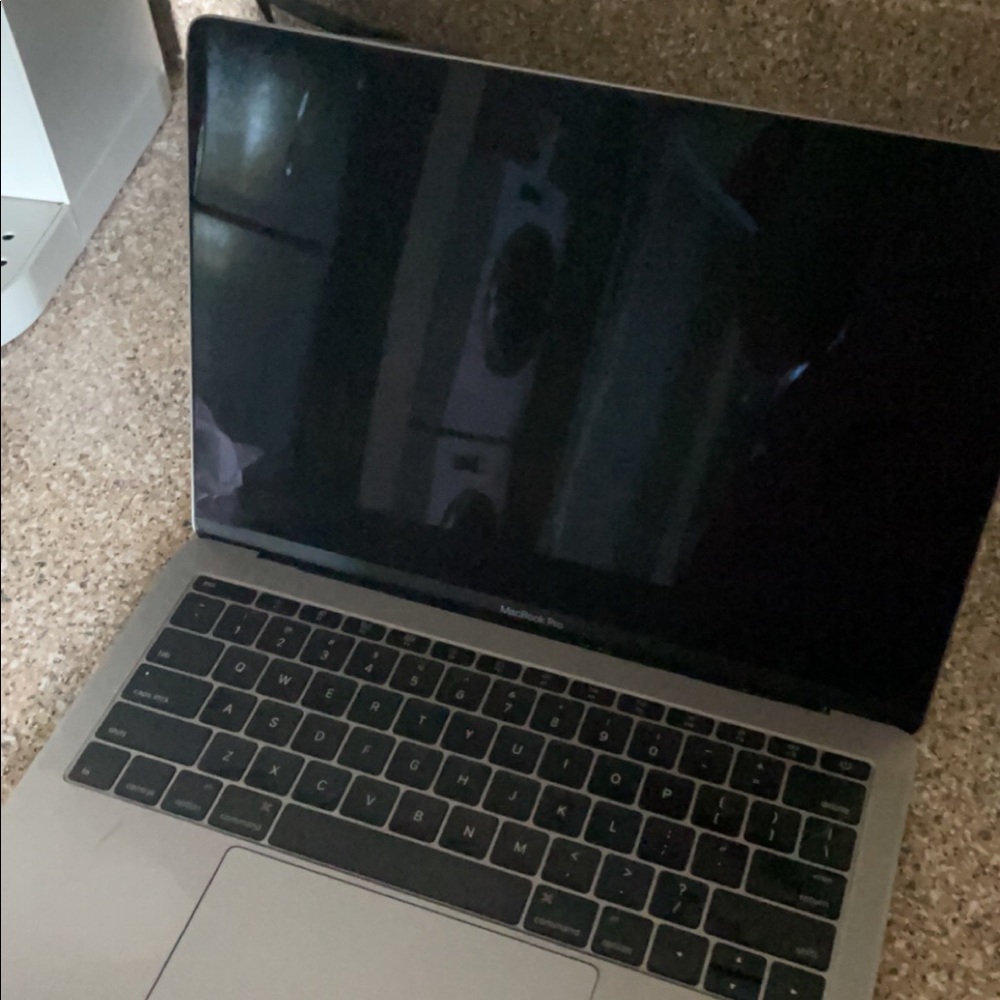 2017 MacBook Pro Laptop